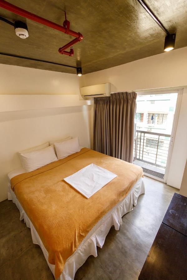 מנילה 5880 Enriquez Residences מראה חיצוני תמונה
