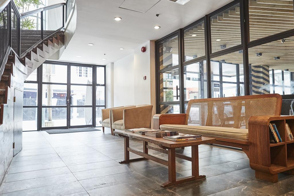 מנילה 5880 Enriquez Residences מראה חיצוני תמונה