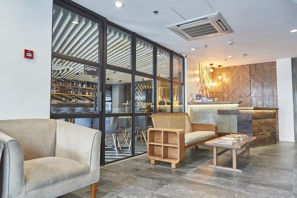 מנילה 5880 Enriquez Residences מראה חיצוני תמונה